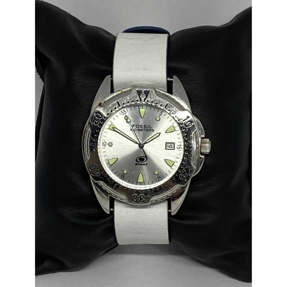 Fossil FS2557 Men's White Strap Analog Silver Dial